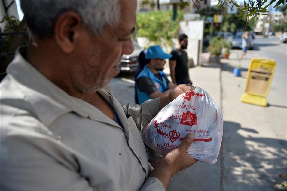 TDV Lübnan'da kurban kesti
