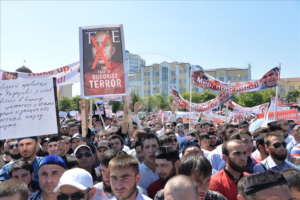 В Чечне проходит митинг в поддержку мусульман в Мьянме
