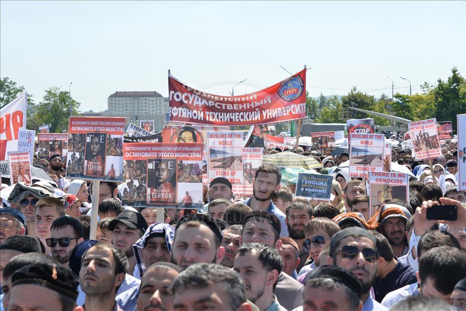 В Чечне проходит митинг в поддержку мусульман в Мьянме