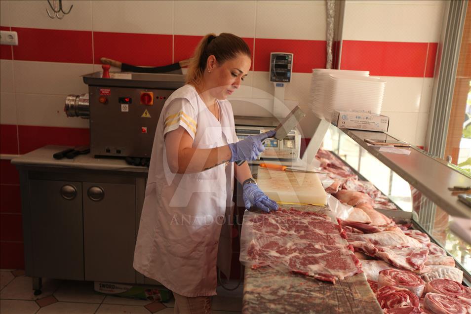 Samsunlu kadınların et ürünleri "kasap Gülten"den