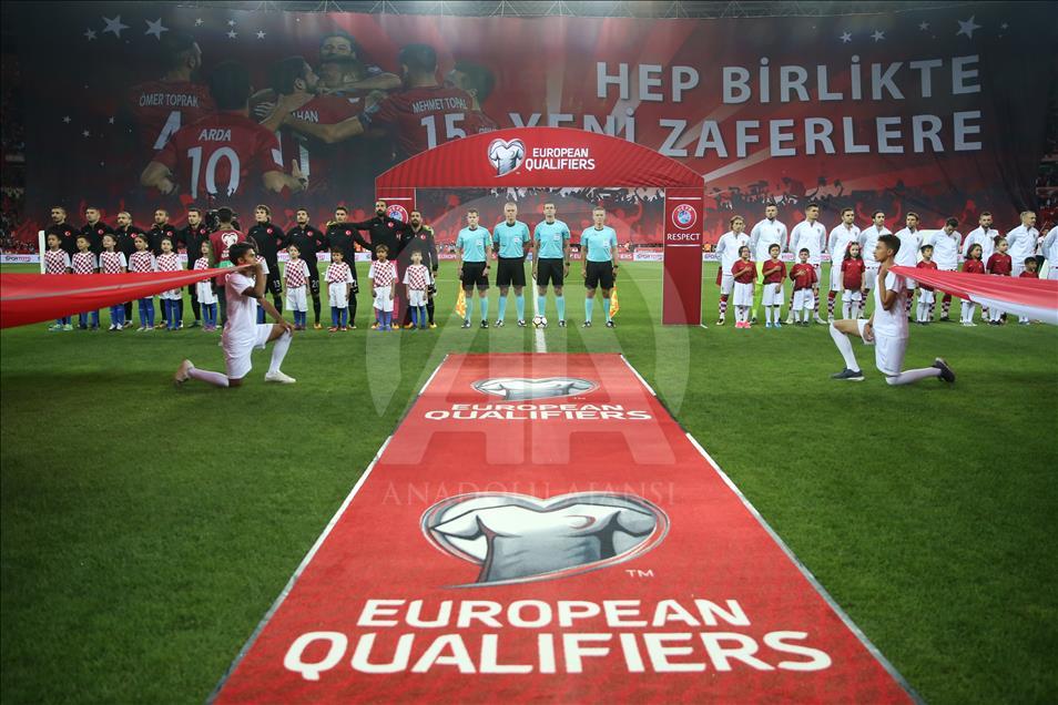 Turkey vs Croatia - FIFA 2018 World Cup Qualifier