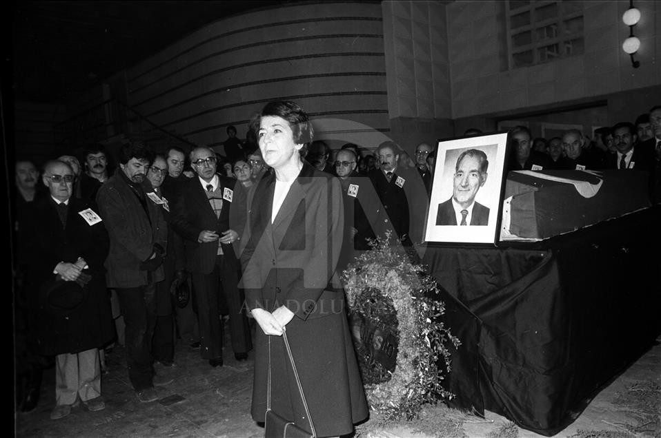 Türkiye'nin ilk kadın bakanı Akyol vefat etti