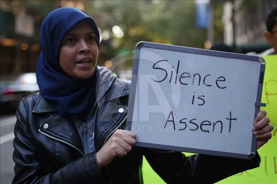 Protest in New York in solidarity with Rohingya Muslims