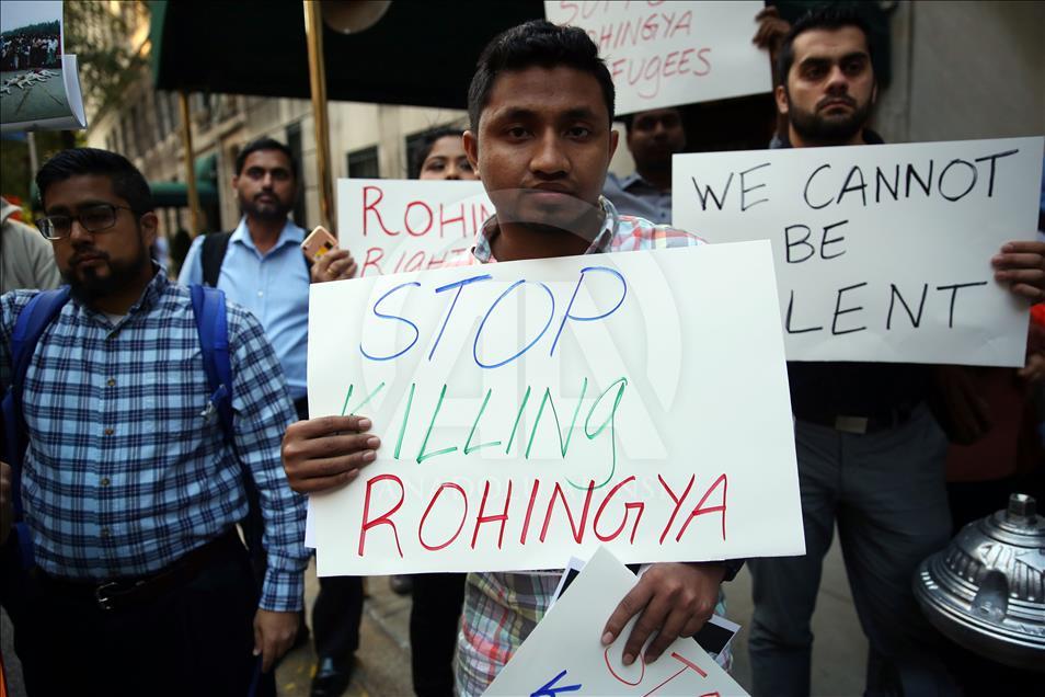 Protest in New York in solidarity with Rohingya Muslims