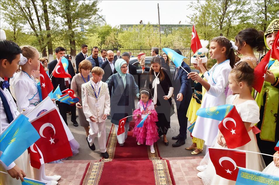 Emine Erdogan, l’épouse du président turc, au Kazakhstan
