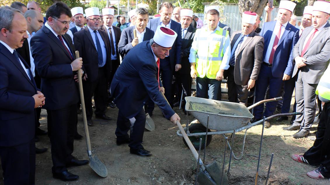 Üsküp'teki Tophane Merkez Camisi'nin temeli atıldı