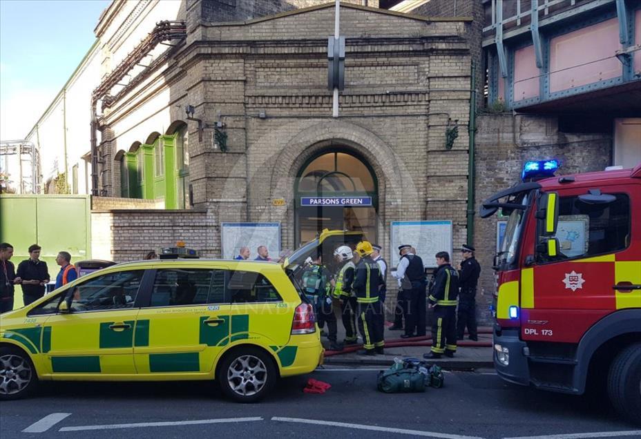 Ledakan di stasiun kereta bawah tanah London