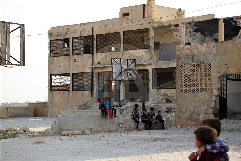Syrie - Rentrée scolaire à Idlib :300 mille élèves au rendez-vous 

