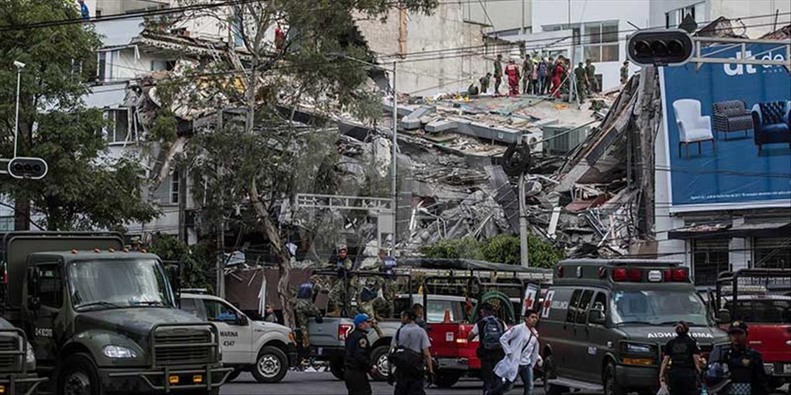 Sismo de magnitud 7.1 en la escala de Richter sacude el centro de México. 