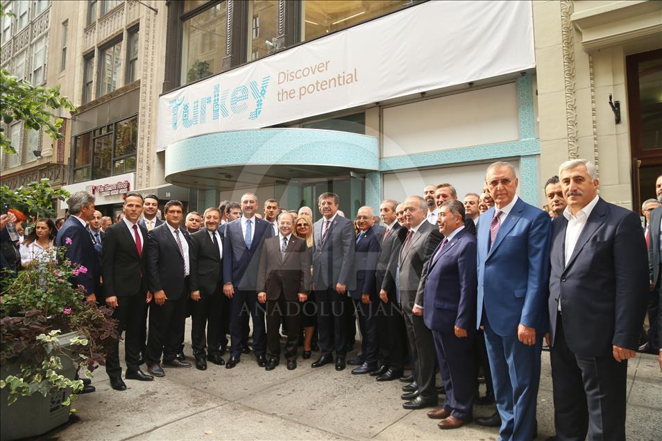 New York'ta Türkiye Ticaret Merkezi açıldı