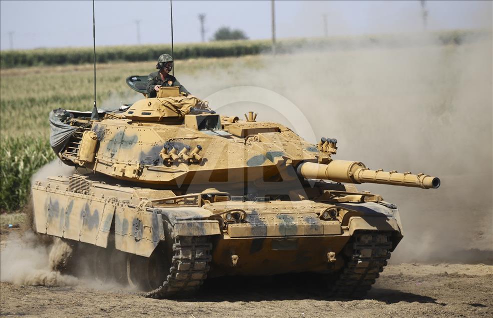 Turkish armed forces conducting military drill near Iraq border