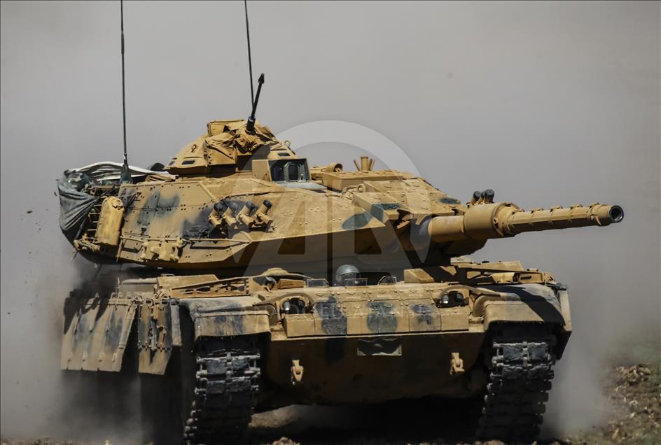 Turkish armed forces conducting military drill near Iraq border