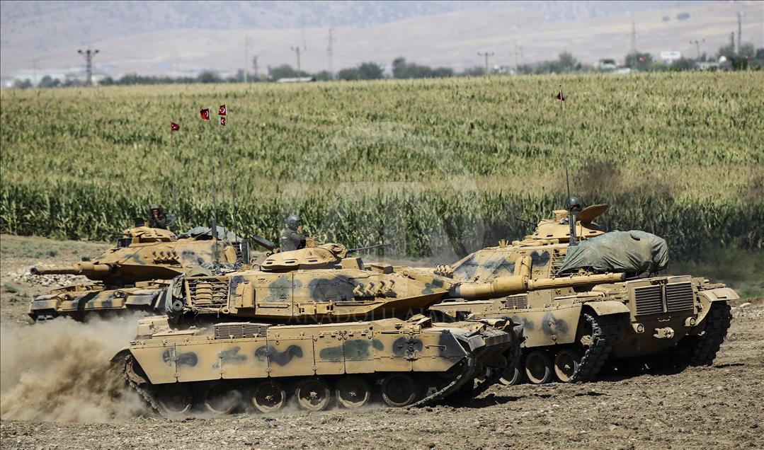 Turkish armed forces conducting military drill near Iraq border