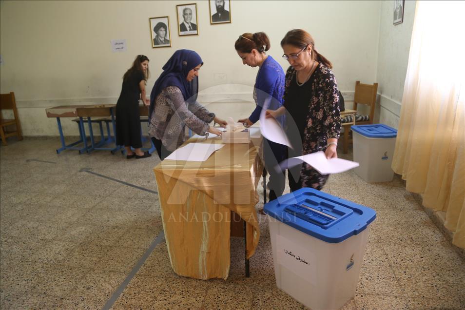 IKBY'deki referandum için sandıklar konuldu