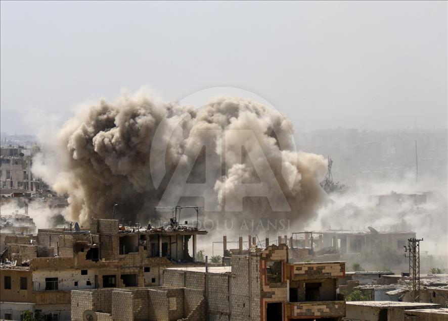 Suriye'de "çatışmasızlık bölgeleri"ne saldırılar sürüyor
