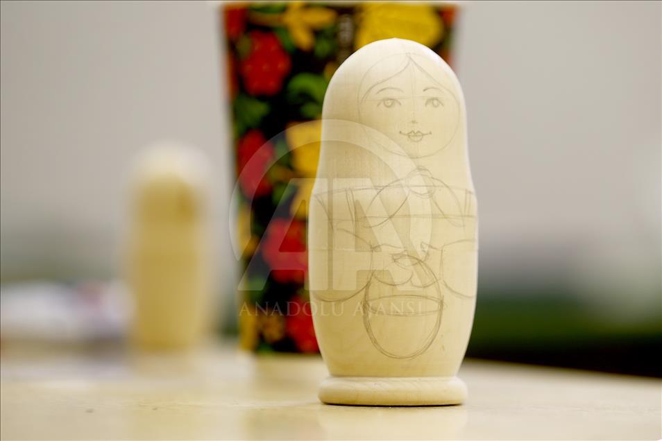 Russian matryoshka doll 