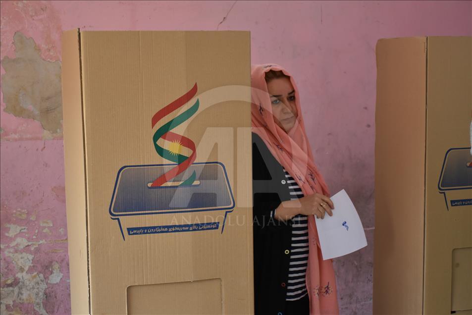 Начался спорный референдум на севере Ирака