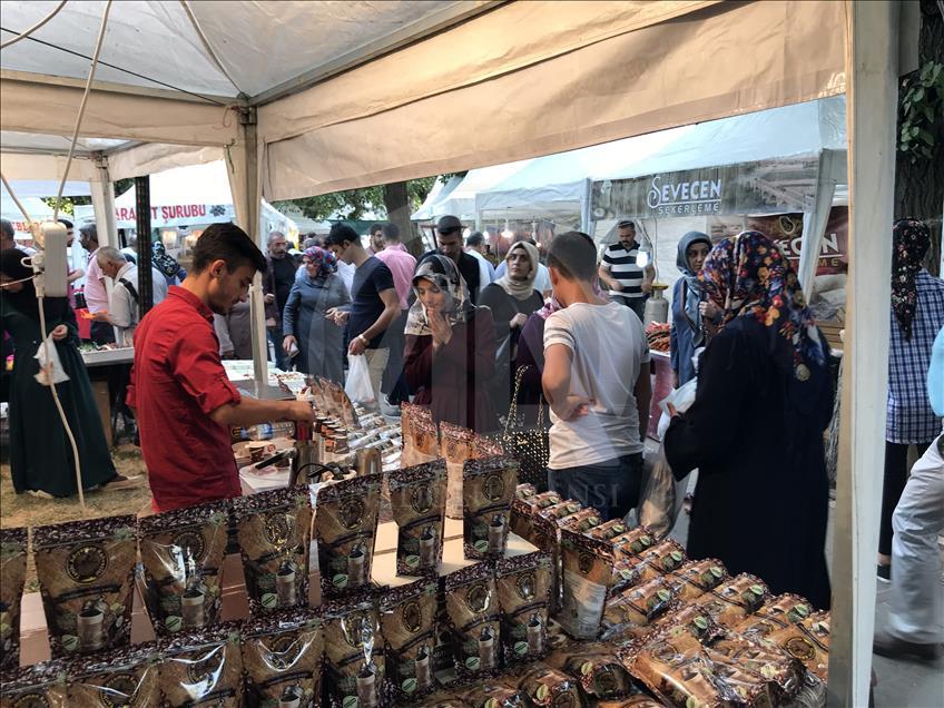 Türkiye'nin yöresel ürünleri Diyarbakır'da sergileniyor

