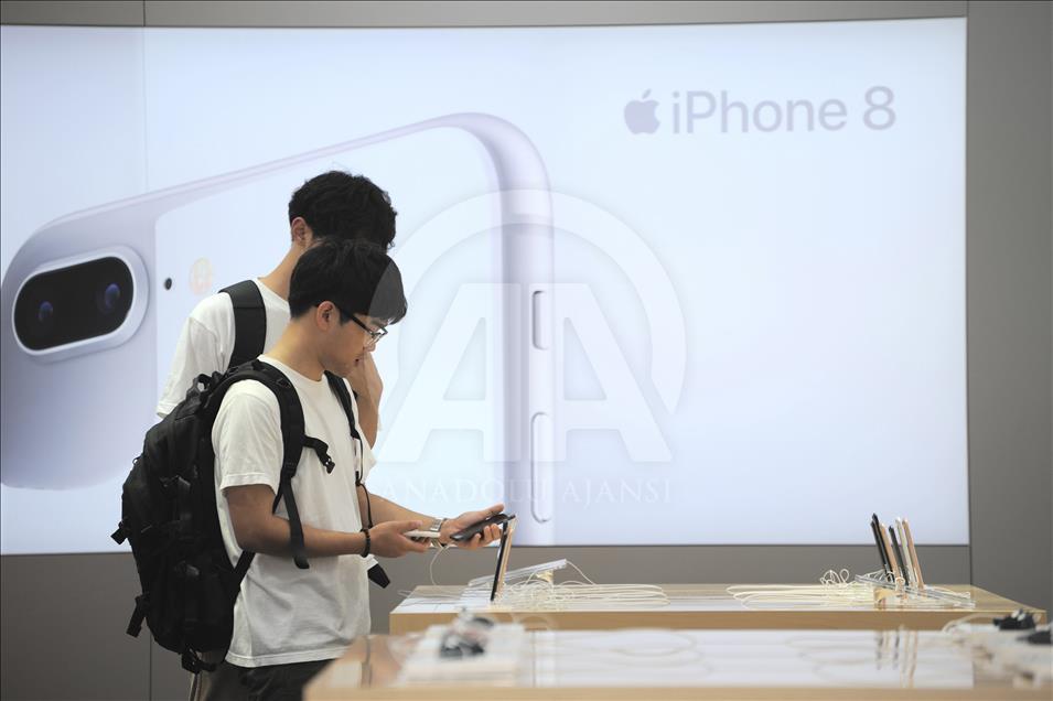 iPhone 8 dan 8 plus telah hadir di Jepang