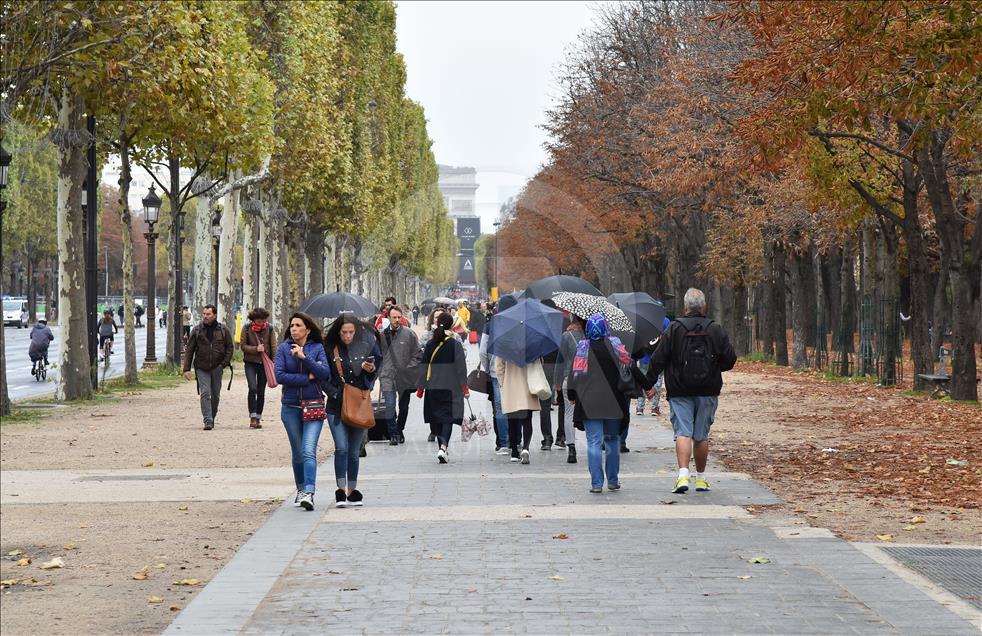 Paris'te arabasız gün
