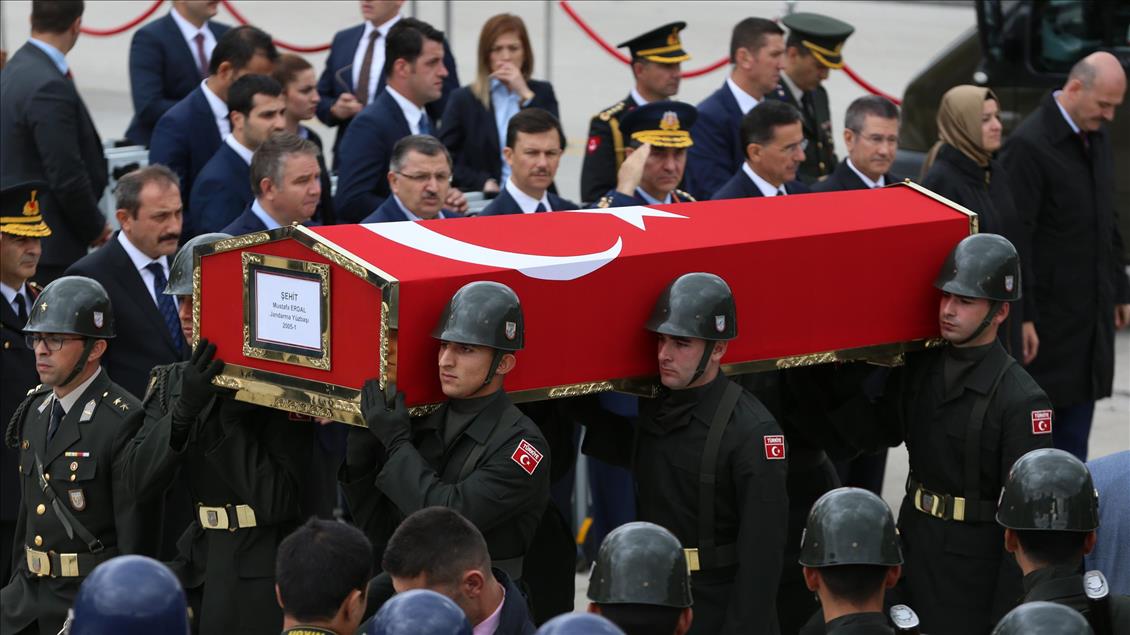 Jandarma Yüzbaşı Mustafa Erdal son yolculuğuna uğurlandı