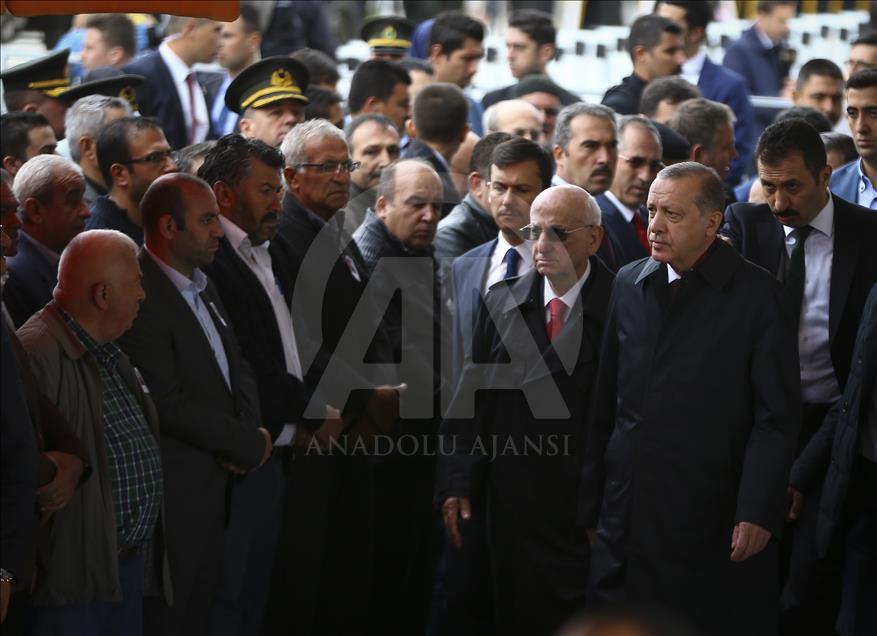 Şehit Yüzbaşı Erdal son yolculuğuna uğurlandı