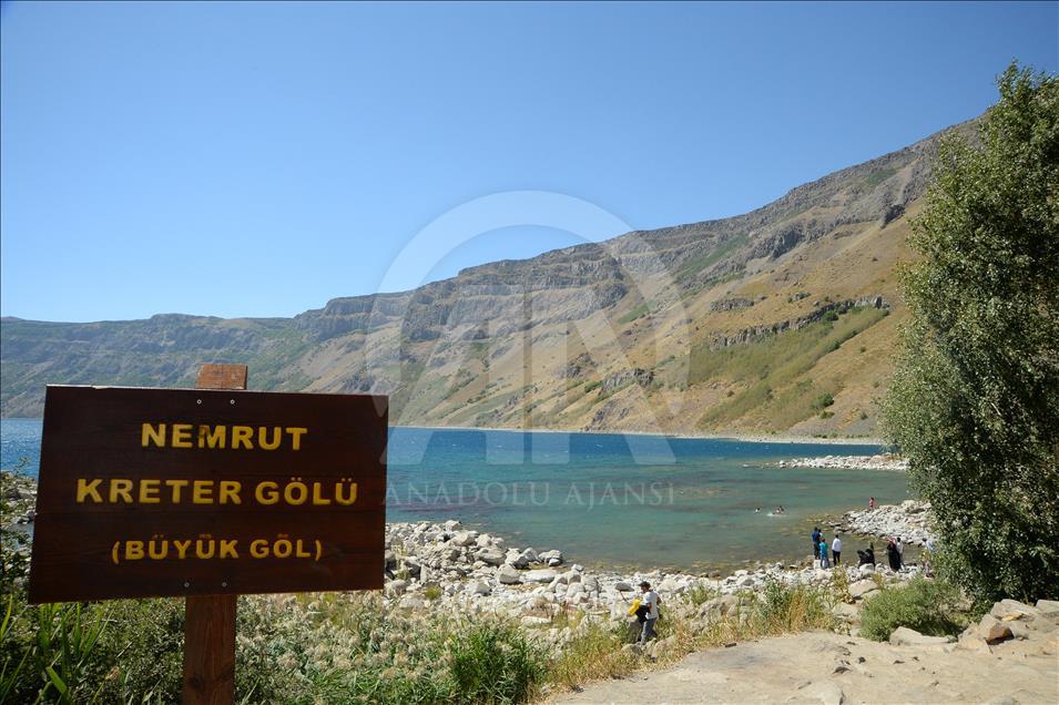Turquie – Le lac Nemrut : deuxième plus vaste lac volcanique au monde