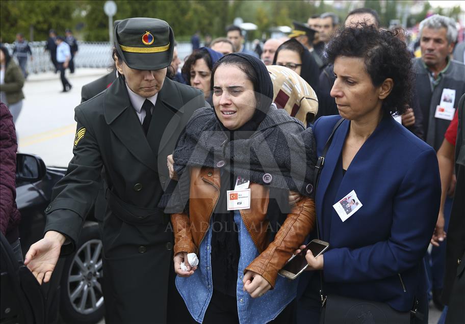 Şehit Yüzbaşı Erdal son yolculuğuna uğurlandı