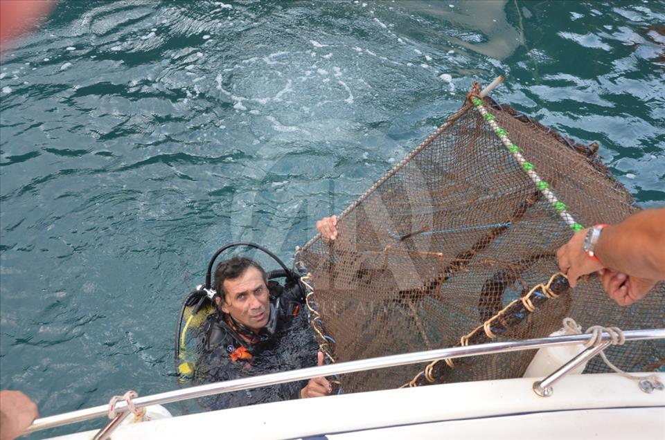 Bodrum'da deniz dibi temizliği