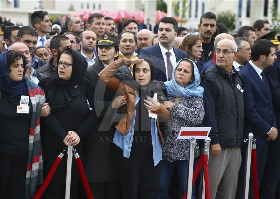 Şehit Yüzbaşı Erdal son yolculuğuna uğurlandı