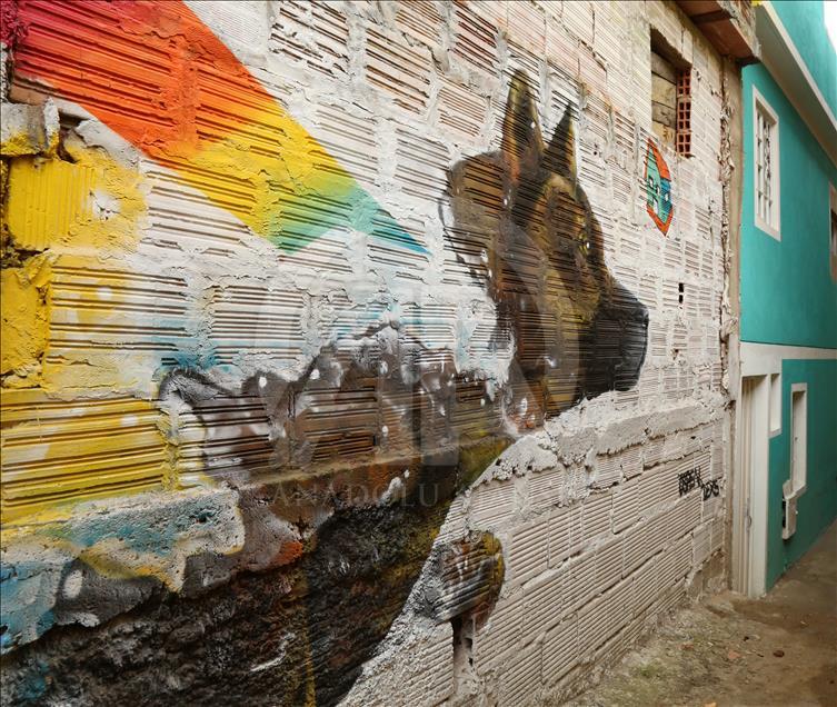Bogota’daki grafitili mahalle, sakinlerinin gururu oldu