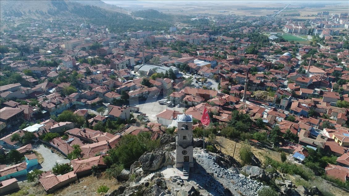 118 yıllık saat kulesinin bakımı Hasan ustaya emanet