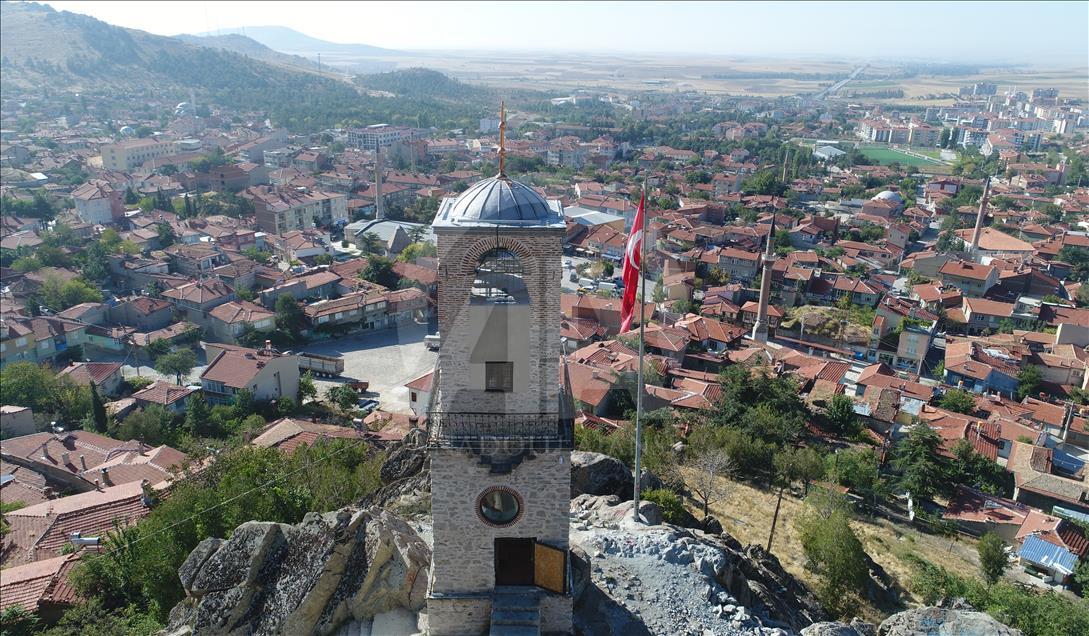 118 yıllık saat kulesinin bakımı Hasan ustaya emanet