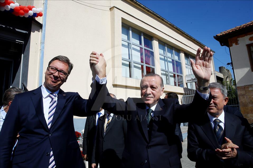 Turkish President Erdogan warmly welcomed in Novi Pazar
