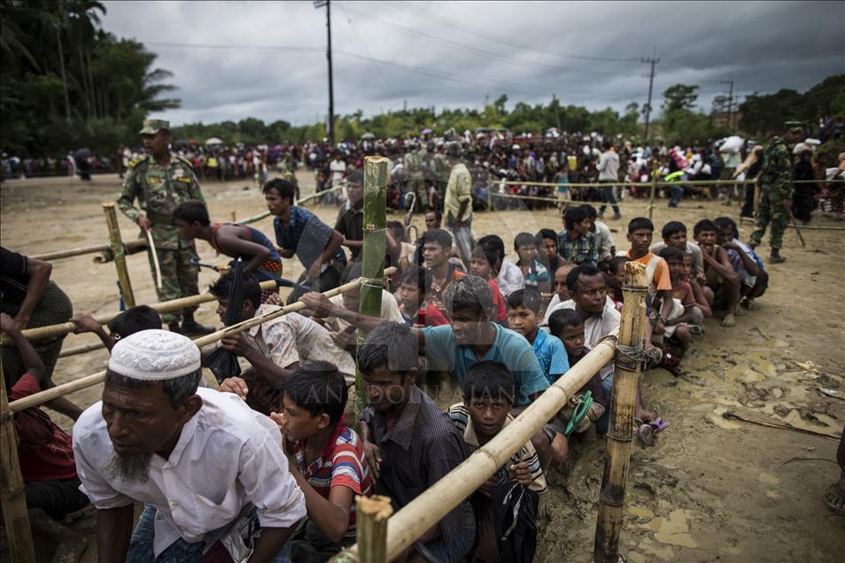 Rohingya people fled from oppression in Myanmar