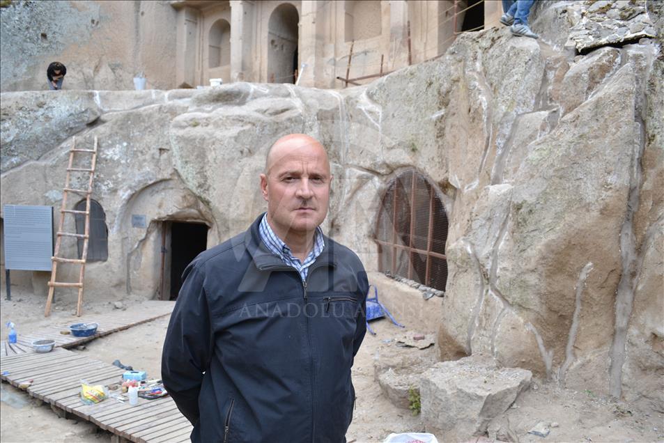 Ihlara'daki bin 100 yıllık kilise turizme kazandırıldı