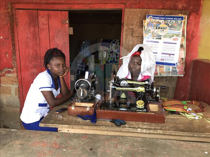 شرایط دشوار زنان دستفروش در غنا