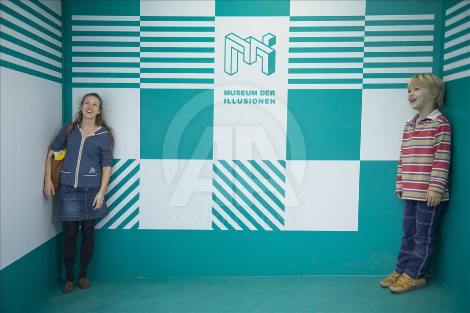 Museum of Illusions draws people's interest in Vienna