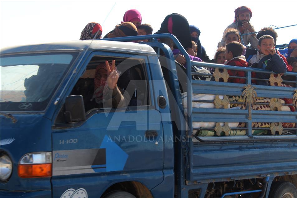 Deyrizor'dan sivillerin kaçışı devam ediyor