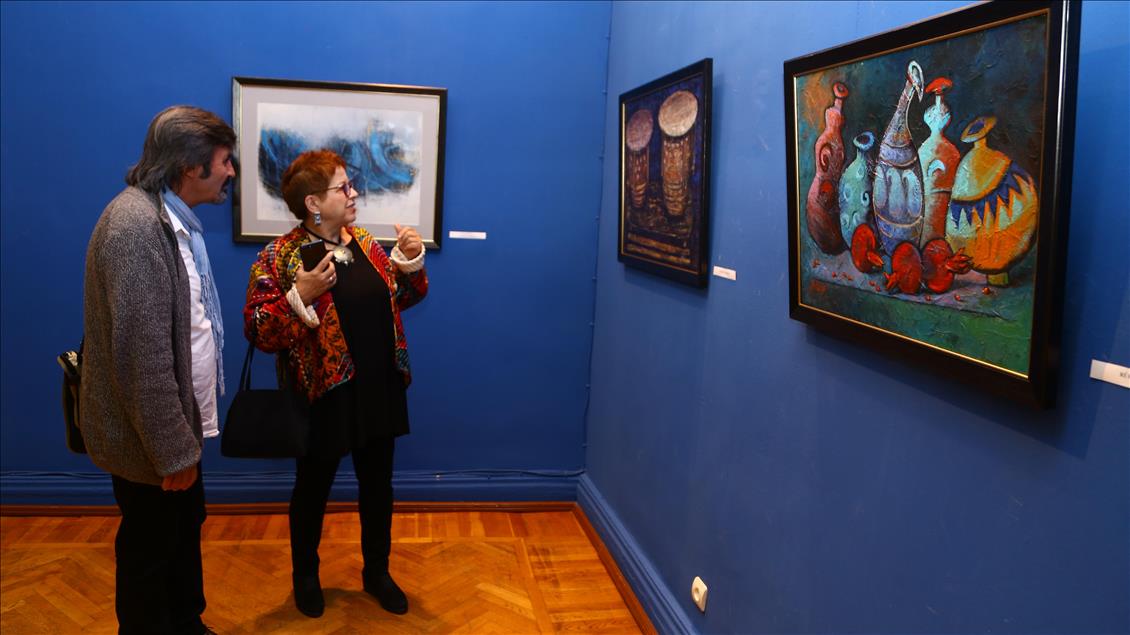 Türk ve Azerbaycanlı ressamlardan "Renklerin Kardeşliği" sergisi 
