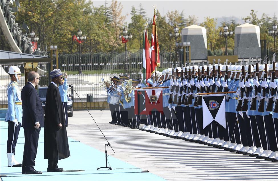 استقبال رسمی اردوغان از رئیس‌ جمهور نیجریه در آنکارا