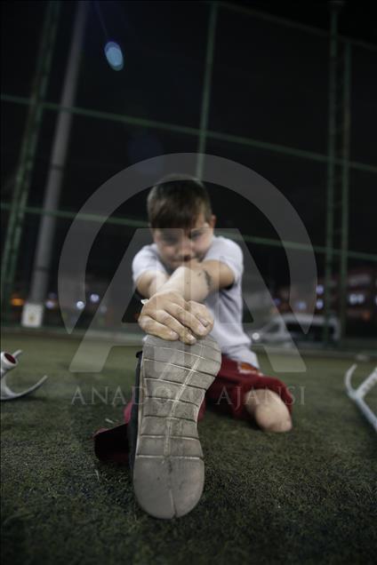 Ampute futbolun çocukları geleceğe ısınıyor