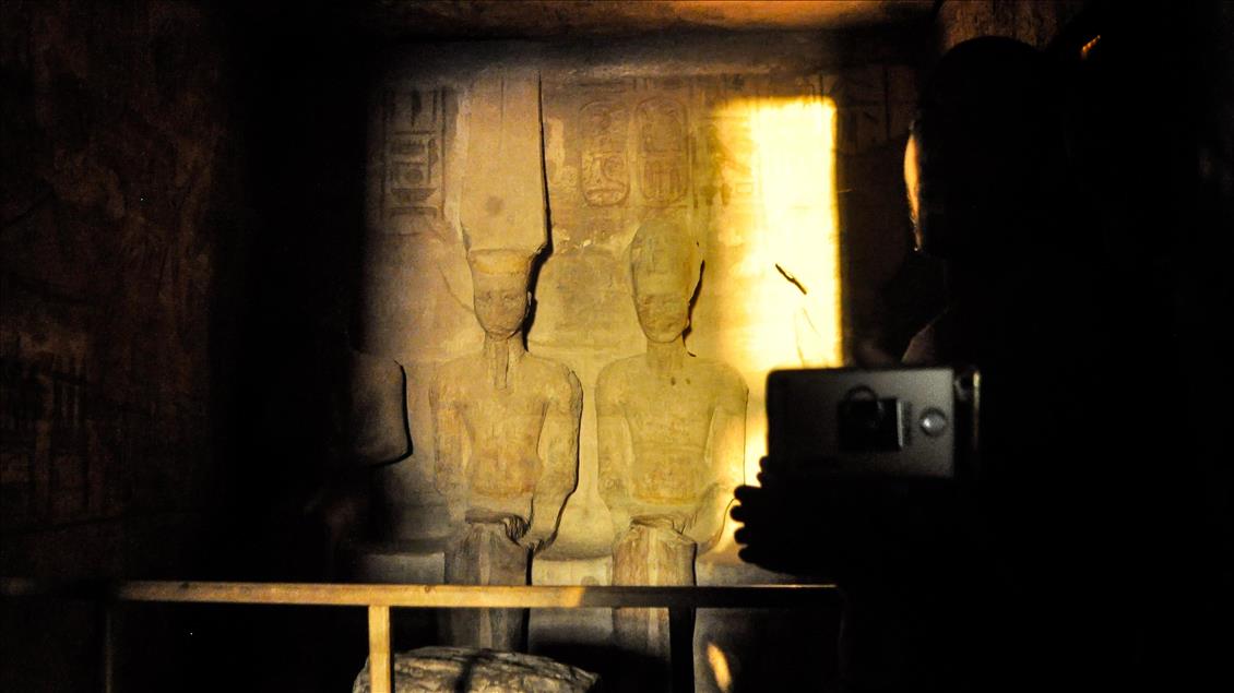 Sun 'rises' on Ramesses II statue in Egypt