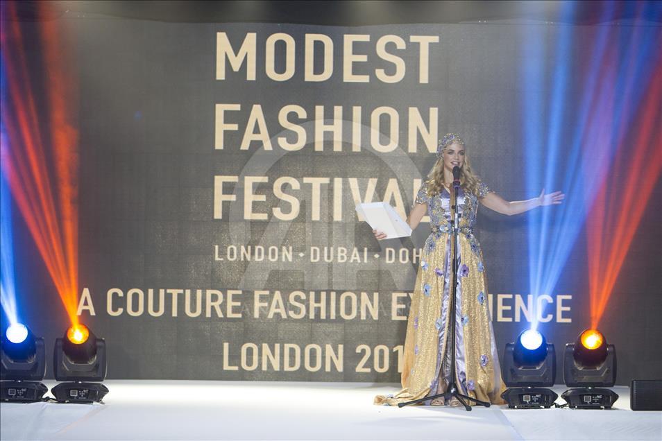 Londër, mbahet "Modest Fashion Festival"
