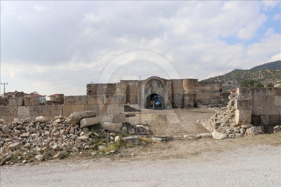 Çardak Han eski ihtişamına kavuşturulacak