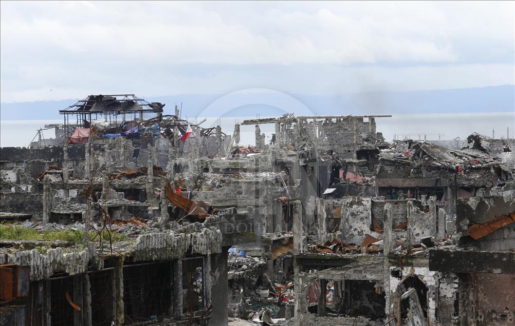 Muerte de dos líderes fundamentales