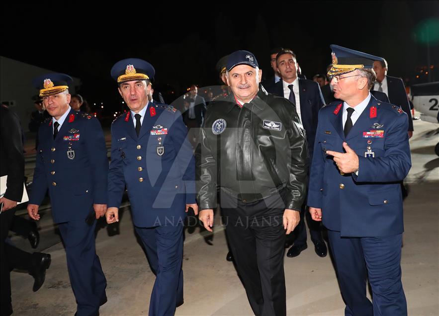 Yıldırım, Çiğli 2. Ana Jet Üs Komutanlığını ziyaret etti
