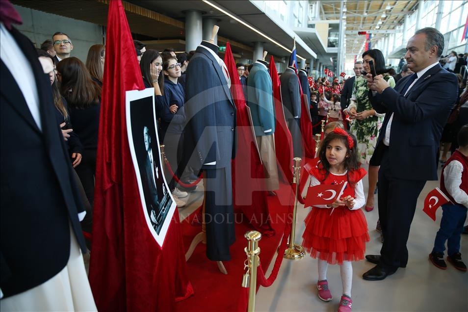 "Ataturk’s Wardrobe: Most Stylish Leader of the Century" exhibit
