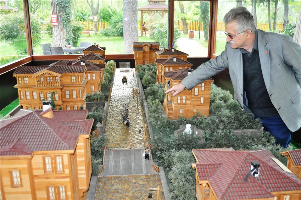 Bartın'ın 300 yıllık tarihini maketlere sığdırdı