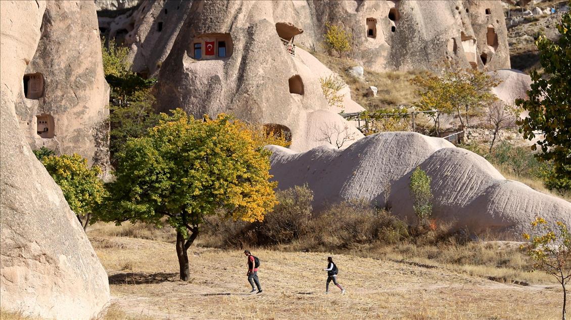 Sarının tonları Kapadokya'yı sardı